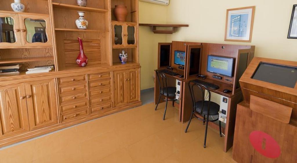 Hotel Vibra Bossa Flow - Adults Only Playa d'en Bossa Exterior foto